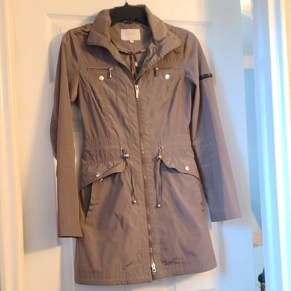 Raincoat by Laundry with packable bag